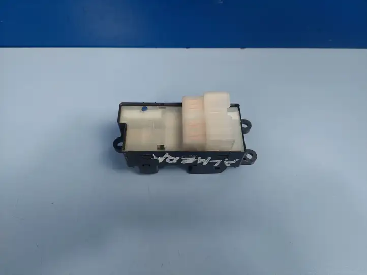 Nissan Almera (2000 - 2006) 80961BU200 Блок кнопок стеклоподъемников — фото 3