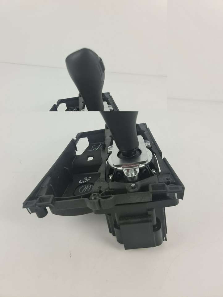BMW X5 E70 (2006 - 2013)  10022149 Рычаг переключения передач