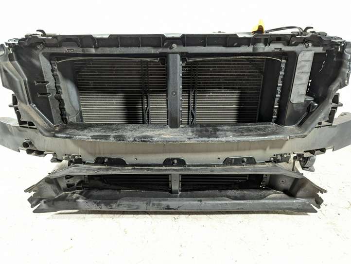 Volvo XC90 (2014 - 2019)  31448409 Комплект радиаторов