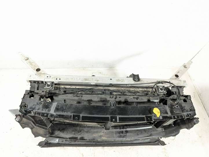 Volvo XC90 (2014 - 2019)  31448409 Комплект радиаторов