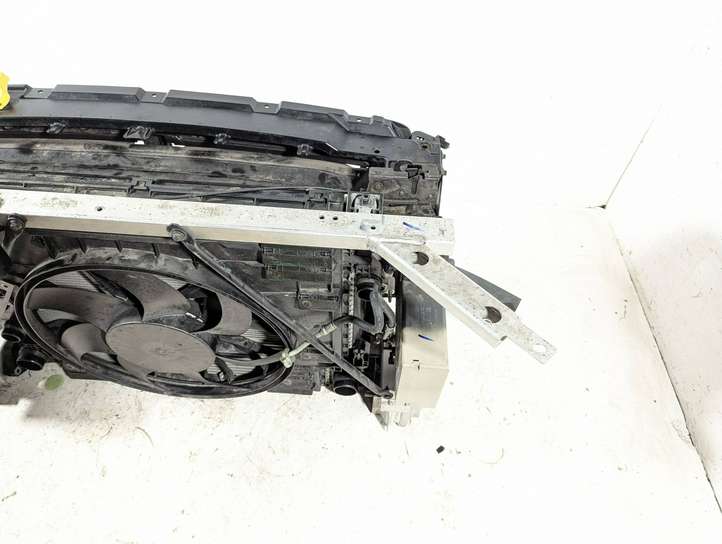 Volvo XC90 (2014 - 2019)  31448409 Комплект радиаторов