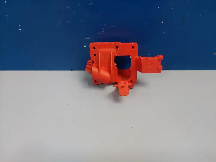 BMW 3 E90 E91 (2005 - 2012) 61139203570 Плюсовой провод аккумулятора — фото 1
