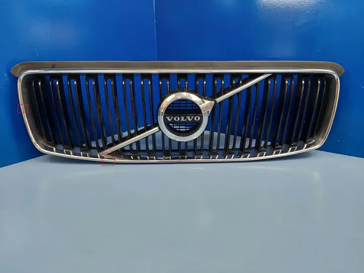 Volvo XC90 (2014 - 2019) 31425934 Верхняя решетка радиатора — фото 1