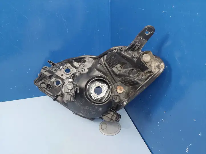 Toyota Yaris (2014 - 2019) 811300DA10 Передняя фара — фото 5