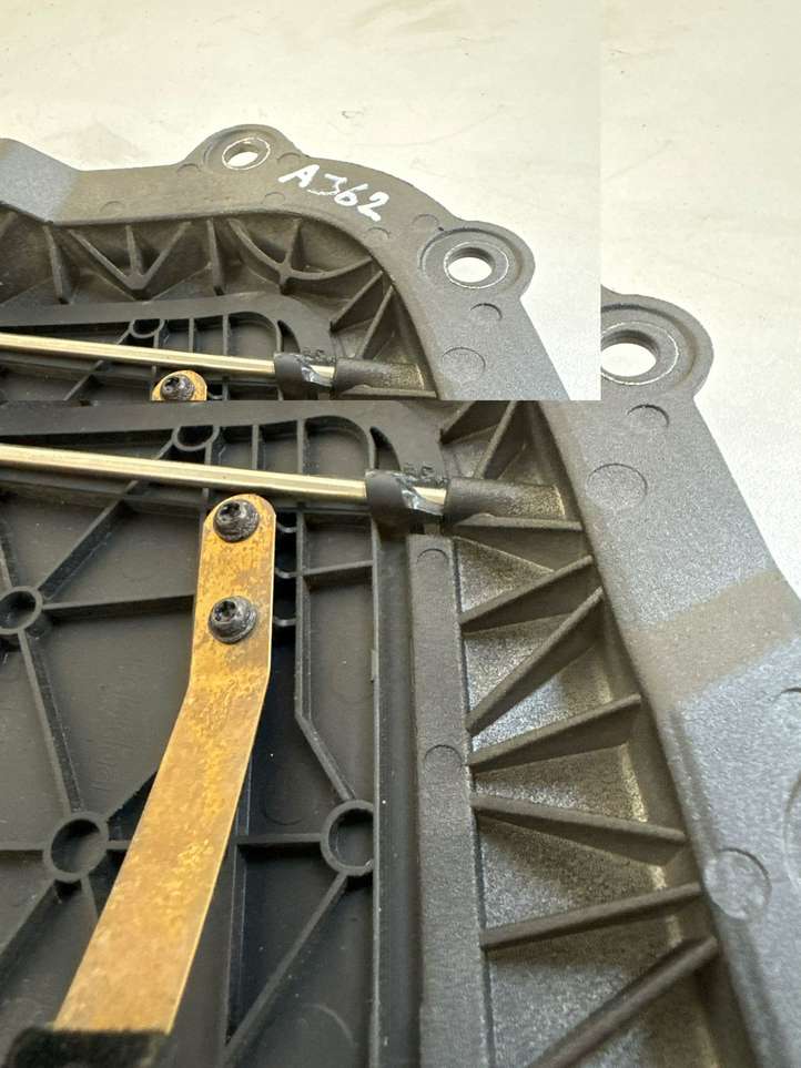 BMW 3 E92 E93 (2005 - 2014)  E93K3001713304 Крышка ручки раздвижной двери
