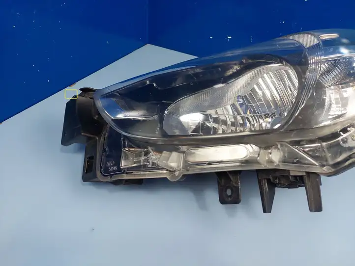 Mazda 2 (2014 - 2019) DB5J51040 Передняя фара — фото 3