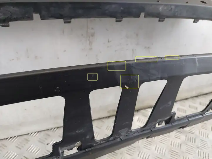 BMW X1 F48 F49 (2015 - 2022) 51117354816 Нижняя часть переднего бампера — фото 9