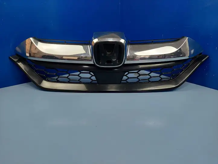 Honda CR-V (2017 - 2022) 71121TNYG1 Верхняя решетка радиатора — фото 1