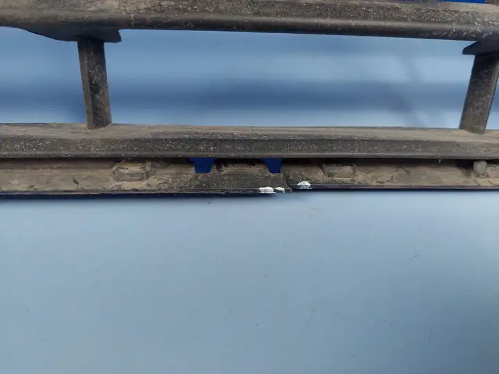 Volvo XC60 (2017 - ) 31425175 Нижняя решетка переднего бампера — фото 3
