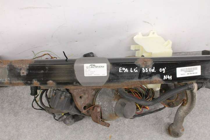 BMW 3 E90 E91 (2005 - 2012)  9167198 Съемный крюк