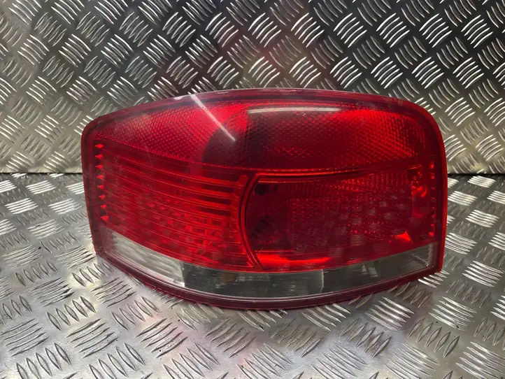 Audi A3/S3 8P (2004 - 2008) 8P0945257 Держатель лампы заднего фонаря — фото 1