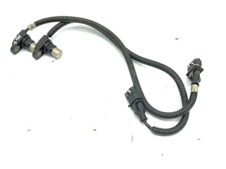 Maserati Quattroporte (2003 - 2008)  0232103026 Датчик оборотов коленчатого вала