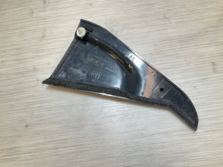 Nissan Juke I F15 (2010 - 2018) 822921KA0A Прочие внешние детали — фото 2