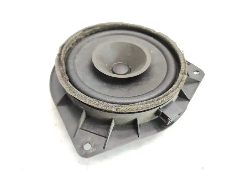Toyota Avensis T250 (2003 - 2006) 8616002380 Динамики задних дверей — фото 1