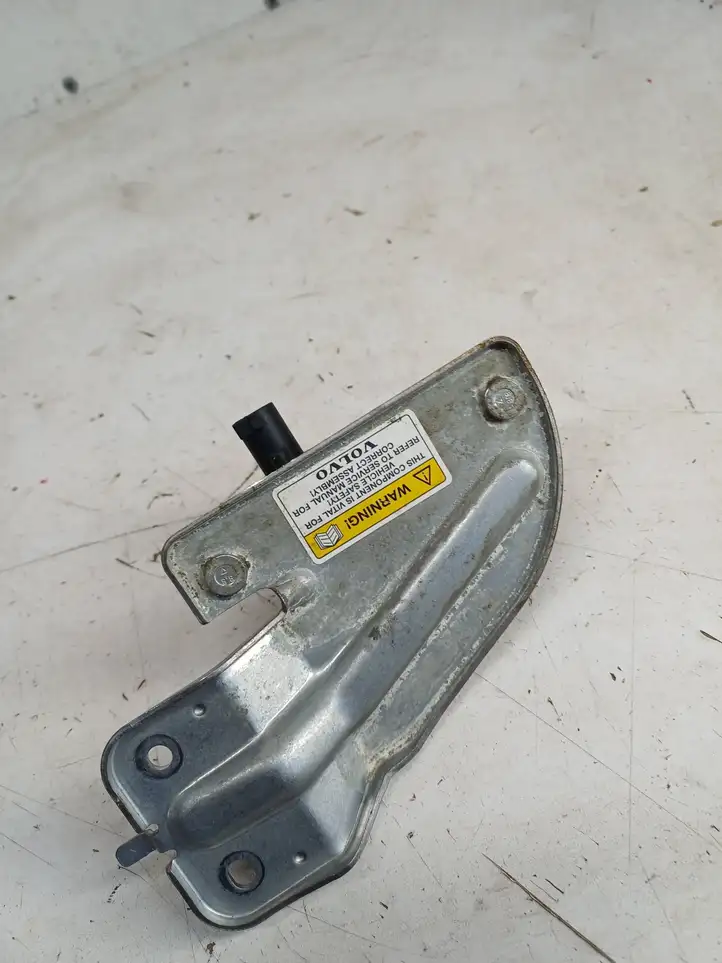 Volvo XC90 (2002 - 2006)  31110063 Датчик ESP (системы стабильности) (датчик курсовой устойчивости))