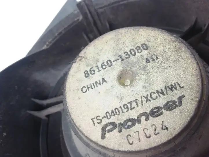 Toyota Corolla Verso E121 (2001 - 2004) 8616013080 Динамики задних дверей — фото 3