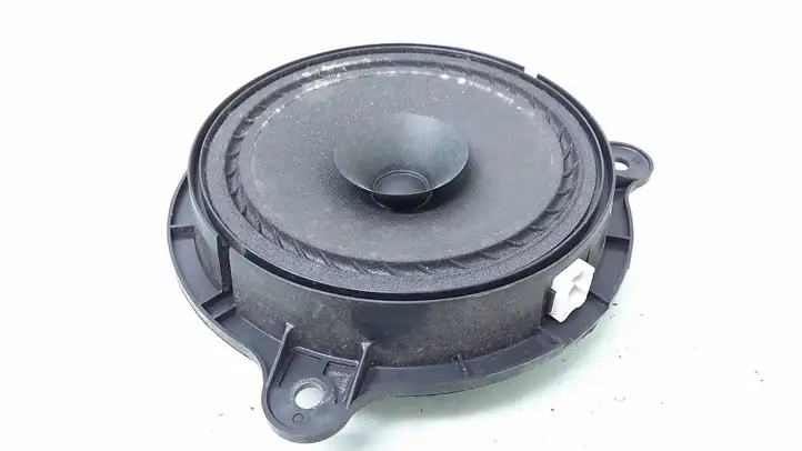 Toyota Yaris (2005 - 2009) 28156EE500 Динамики задних дверей — фото 1