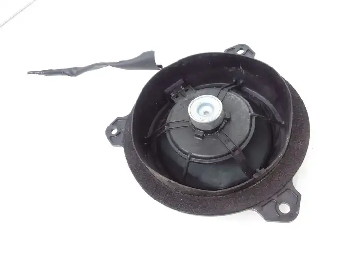 Toyota Yaris (2005 - 2009) 861600D190 Динамики задних дверей — фото 2