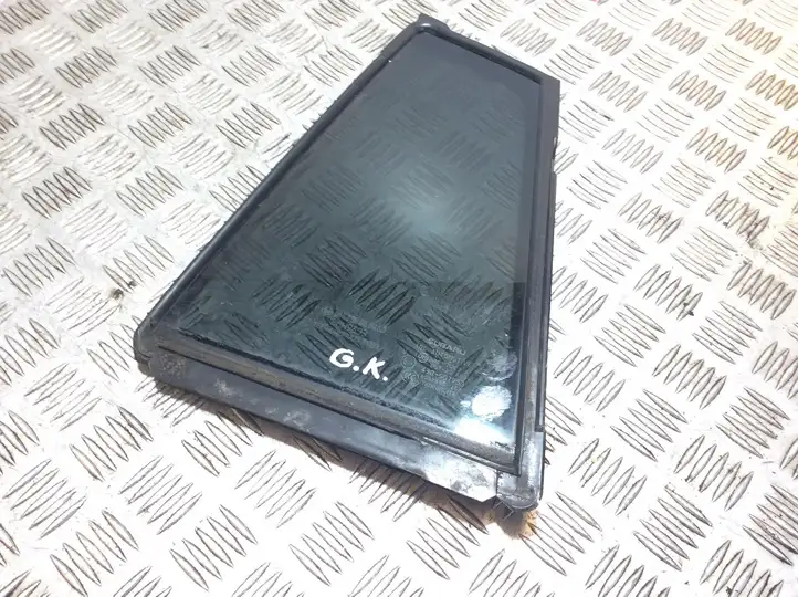 Subaru XV I (2011 - 2018) 43R007953 Форточка двери — фото 1