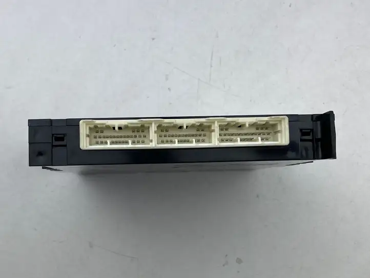 Toyota Prius xw60 (2023 - ) 8999047560 Блок бесключевого доступа — фото 5