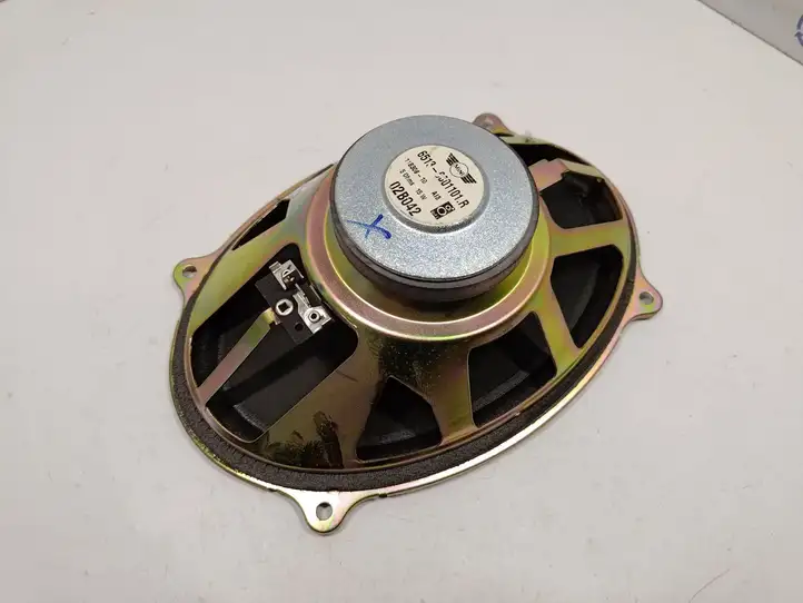 Mini One Cooper R50-53 (2000 - 2012)  65136801101 Громкоговоритель (громкоговорители) в задних дверях