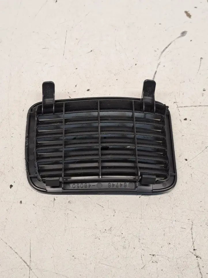 Lexus RX 450h (2008 - 2012)  6474648050 Другая деталь салона