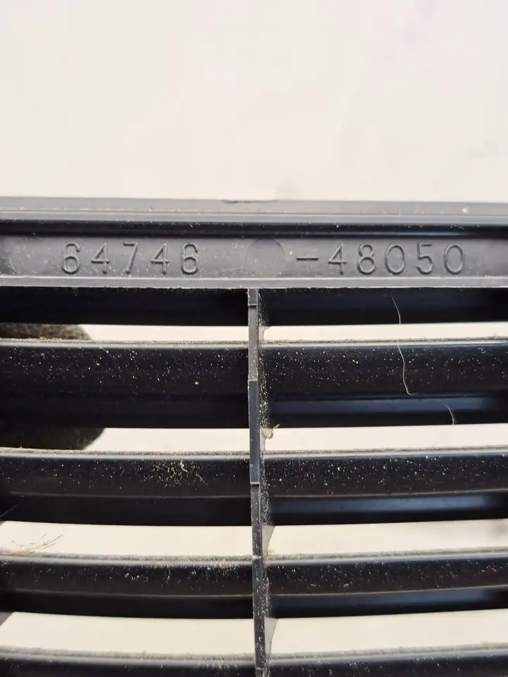 Lexus RX 450h (2008 - 2012)  6474648050 Другая деталь салона