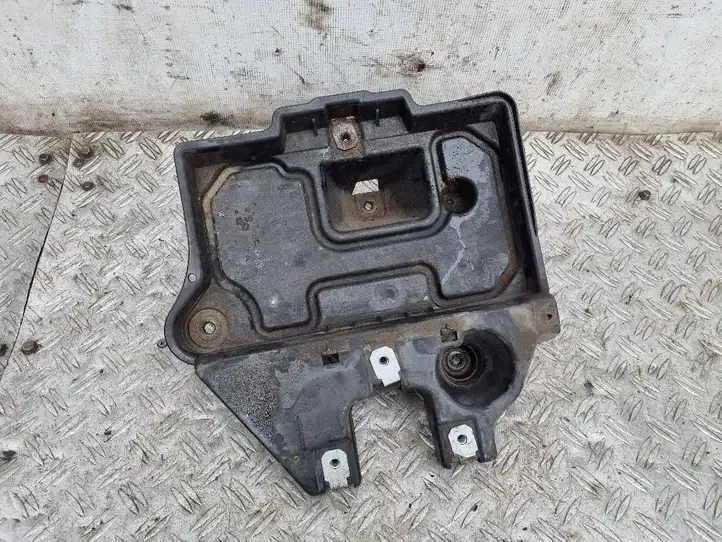 Dodge Nitro (2006 - 2011)  55360876AB Платформа крепления аккумулятора