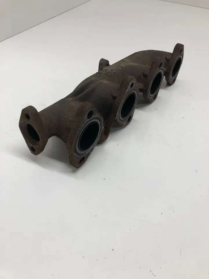 BMW 1 E81 E87 (2004 - 2011)  7797389 Выпускной коллектор