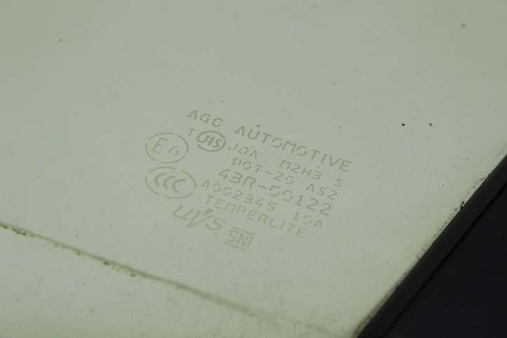 Toyota GT86 (2012 - )   Маленькое стекло 