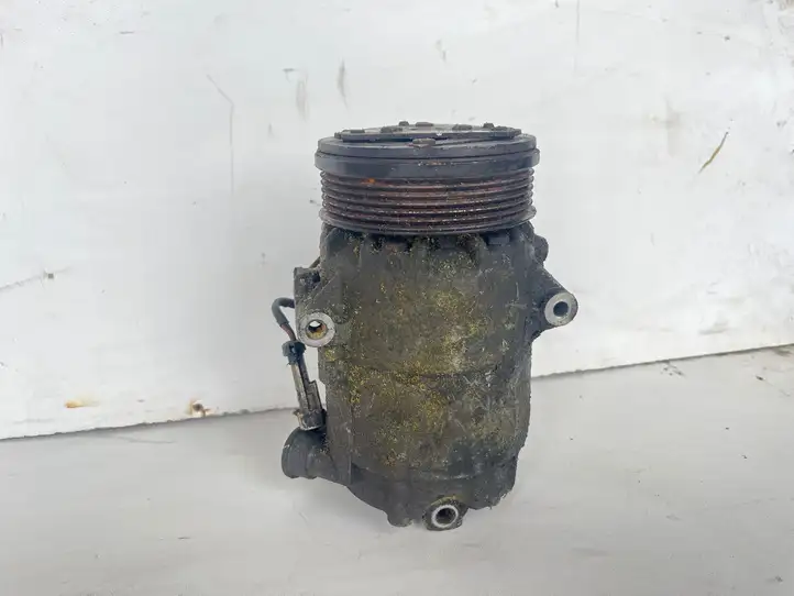 Opel Astra H (2004 - 2009) 401351739 Компрессор (насос) кондиционера воздуха — фото 1