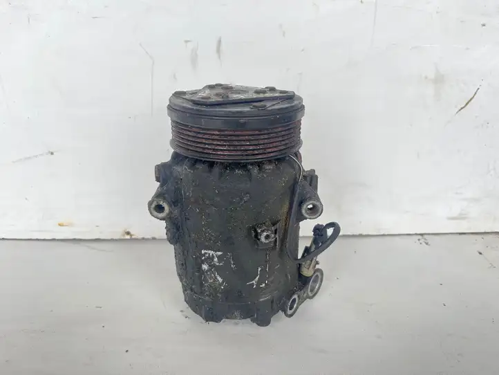 Opel Astra H (2004 - 2009) 401351739 Компрессор (насос) кондиционера воздуха — фото 2