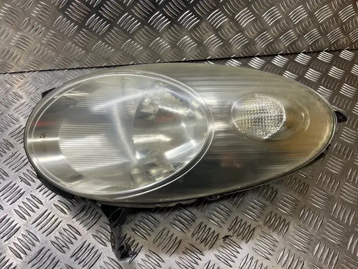 Nissan Micra (2003 - 2007) 89007101 Передняя фара — фото 1