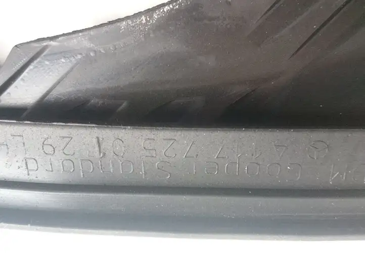 Mercedes-Benz CLA C117,X117,W117 (2013 - 2019) A1177250129 Уплотнитель передней двери — фото 4