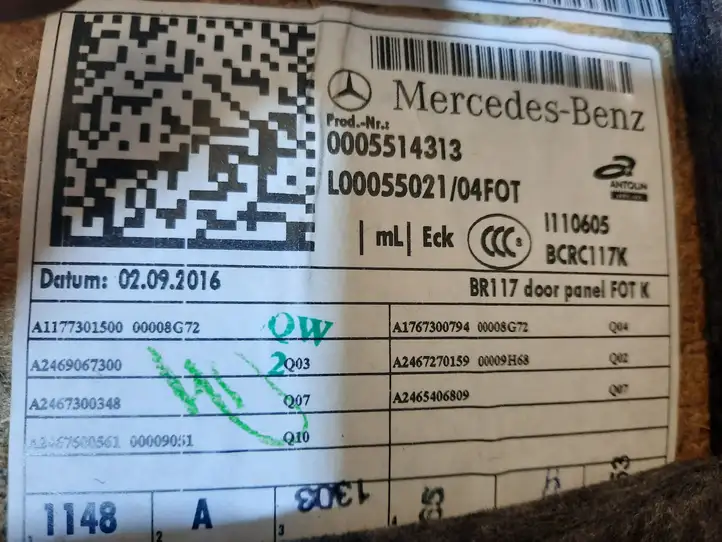 Mercedes-Benz CLA C117,X117,W117 (2013 - 2019) A1177301500 Обшивка задней двери — фото 2