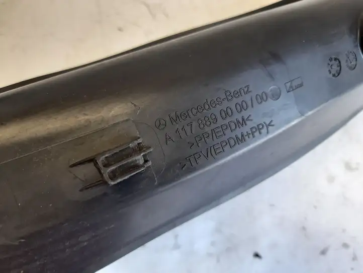 Mercedes-Benz CLA C117,X117,W117 (2013 - 2019) A1178890000 Накладка крыла — фото 3