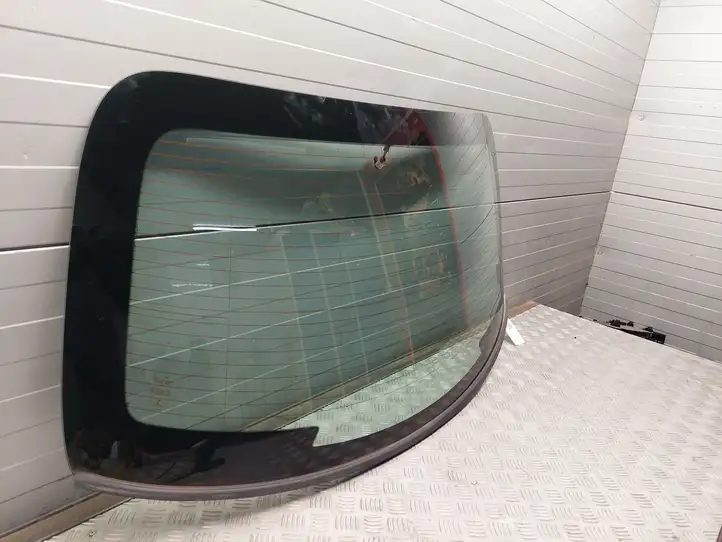 Mercedes-Benz CLA C117,X117,W117 (2013 - 2019) A1176700180 Заднее стекло — фото 2
