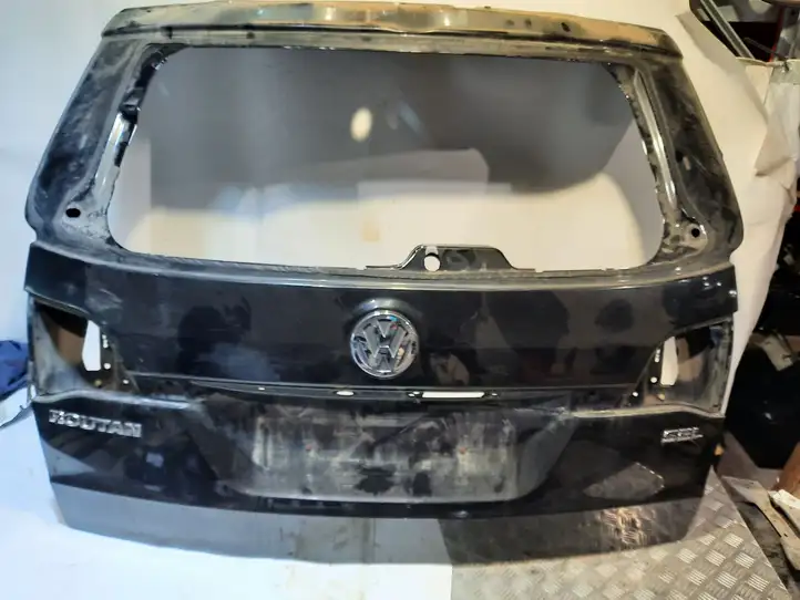 Volkswagen Routan (2008 - 2014) Крышка багажника — фото 1