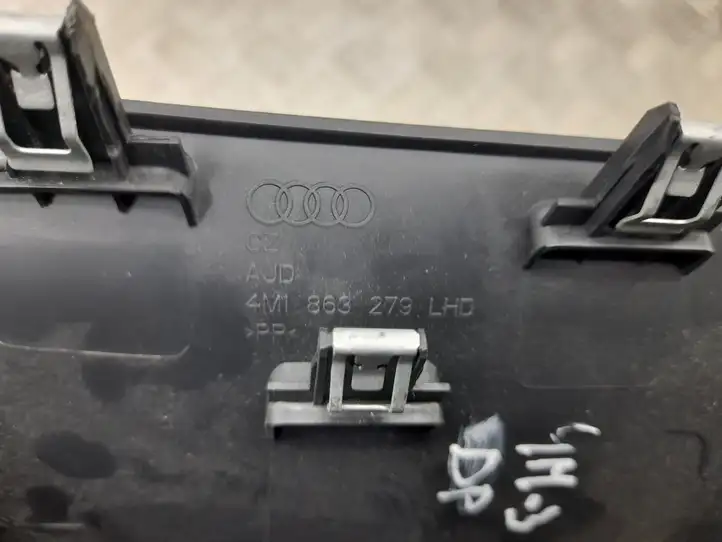 Audi Q7 4M (2015 - ) 4M1863279 Передняя боковая обшивка салона — фото 2
