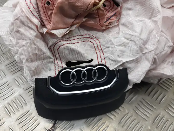 Audi Q7 4M (2015 - ) 4M0880201C Подушка безопасности руля — фото 3