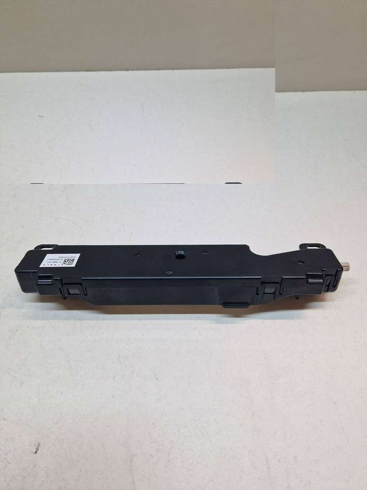 Tesla Model Y (2019 - 2024)  158560100E Антенна Bluetooth