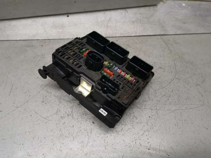 Citroen C5 (2004 - 2008)  9658539680 Модуль управления BSM