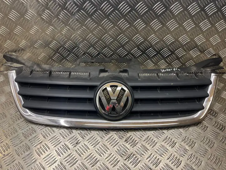 Volkswagen Touran I (2003 - 2010) 1T085365T Передняя решетка — фото 1