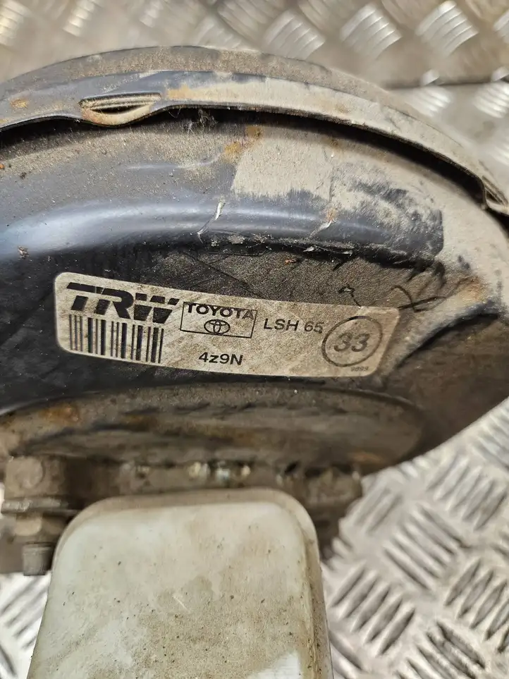 Toyota Corolla E120 E130 (2000 - 2004) 4Z9N Вакуумный усилитель тормозов — фото 3