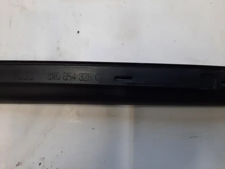 Audi A4 S4 B9 (2015 - 2019) 8W0854328C Накладка стоек лобового стекла — фото 3