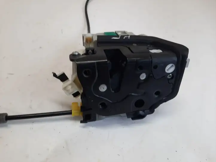 Audi A4 S4 B9 (2015 - 2019) 8X1837016C Замок передней двери — фото 1