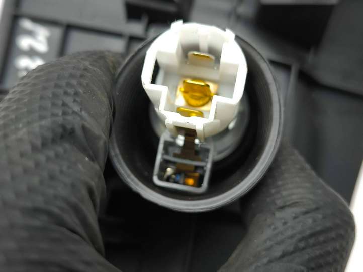 Porsche Cayenne (92A) (2011 - 2017)  7P5863440B Прикуриватель