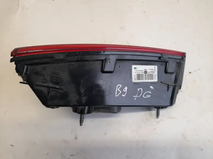 Audi A4 S4 B9 (2015 - 2019) 8W5945093A Задний фонарь в крышке багажника — фото 3