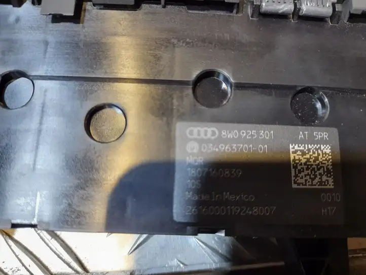 Audi A4 S4 B9 (2015 - 2019) 8W0925301 Мултифункционный включатель управления / ручка — фото 1