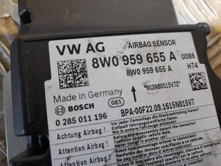 Audi A4 S4 B9 (2015 - 2019) 8W0959655A Блок управления SRS — фото 3